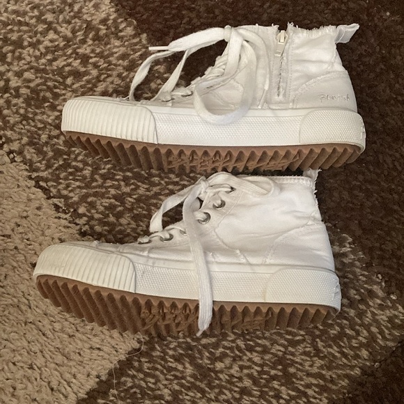 Blowfish white tie up and zip up boots. - Picture 3 of 8